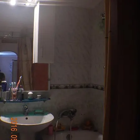 Kvartira V Tsentre Odessy Apartment *